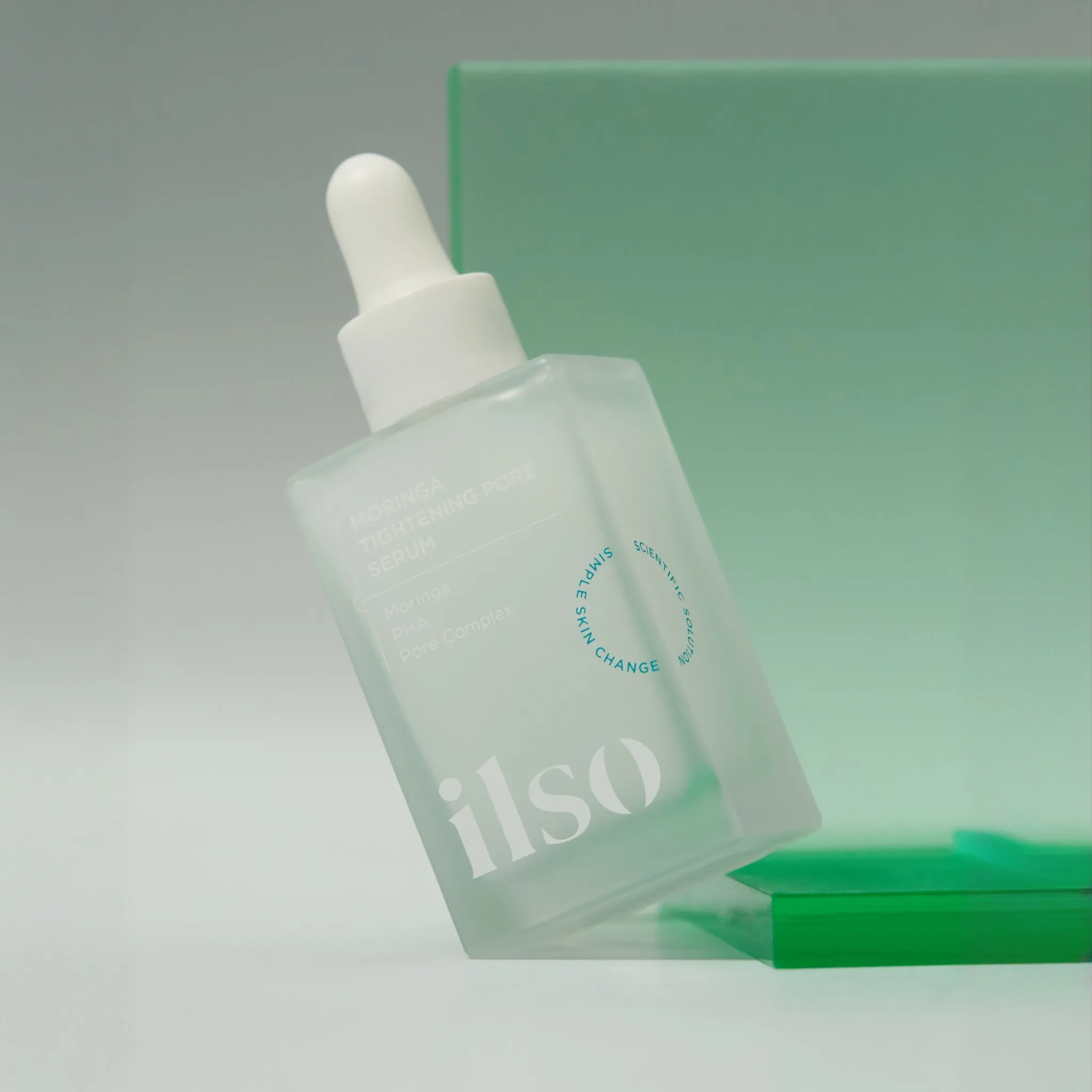 ilso Moringa Tightening Pore Serum 30ml